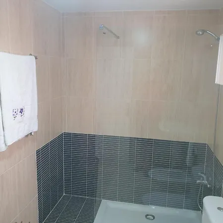 Piso Teatinos Apartment *